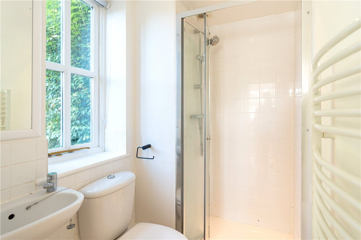 5 bedroom house, Station Yard, Steventon OX13 - Available