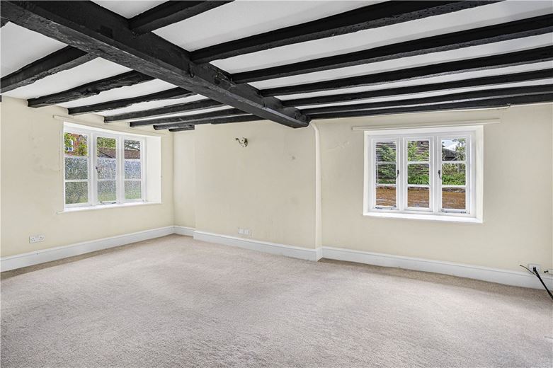 41 acres Country Estate, Mill Lane, Twyford MK18 - Available