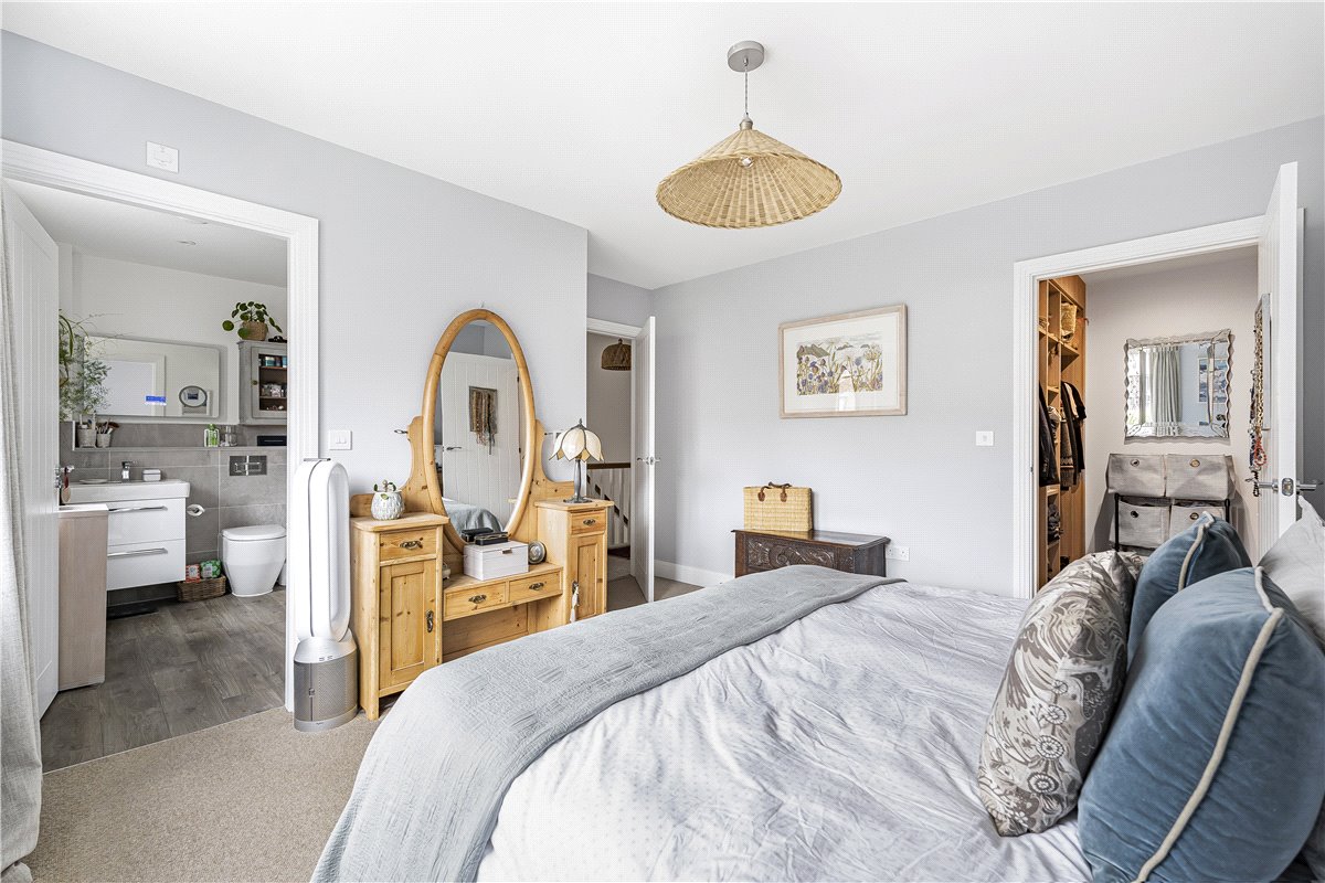 4 bedroom house, Collett Drive, Oxford OX2 - Available