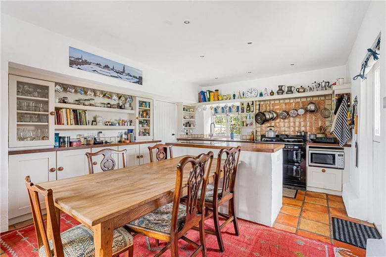 4 bedroom house, Cuddesdon, Oxford OX44 - Available