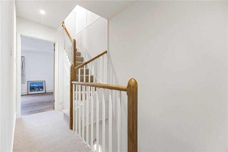 3 bedroom house, Thames Street, Abingdon OX14 - Available