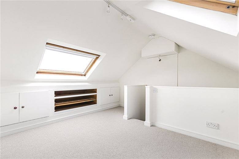 3 bedroom house, Thames Street, Abingdon OX14 - Available