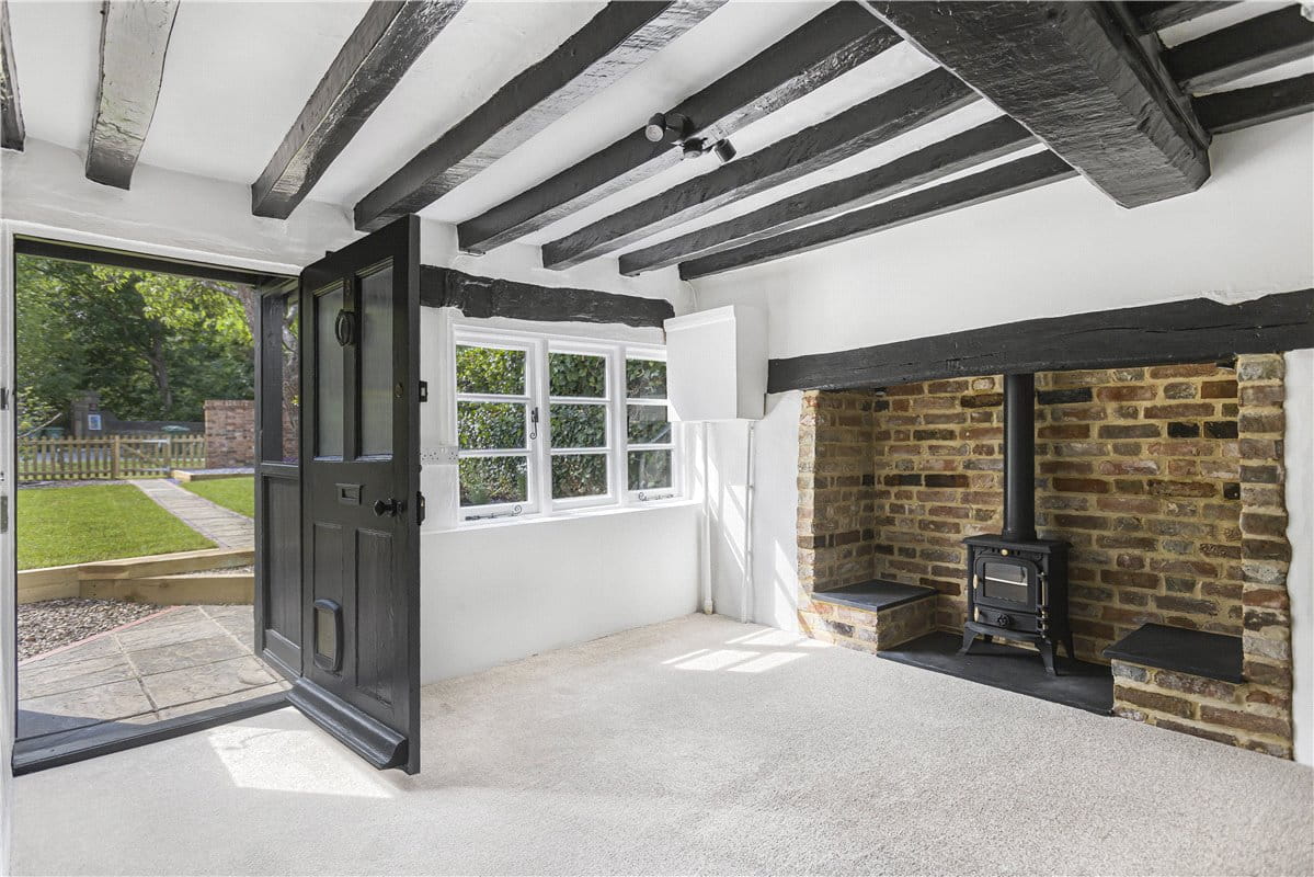 2 bedroom cottage, The Green, Sutton Courtenay OX14 - Available