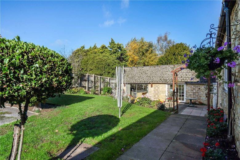 4 bedroom , Cassington Road, Yarnton OX5 - Available