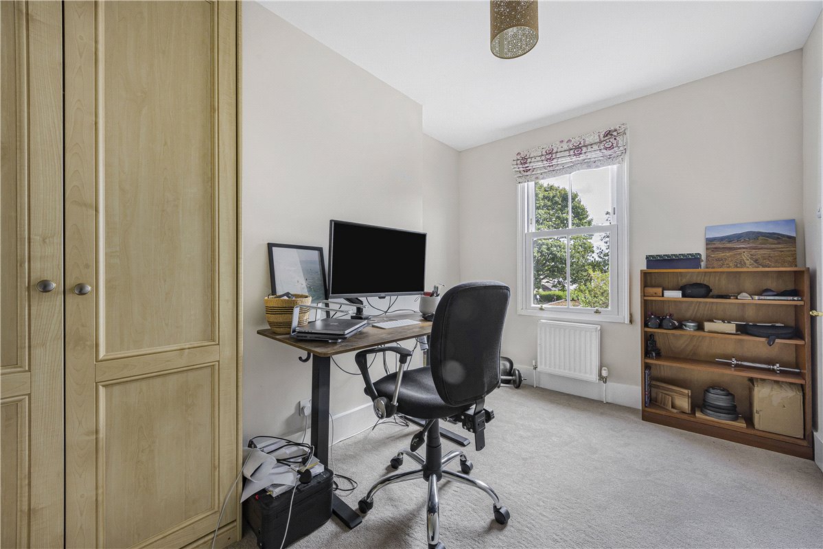2 bedroom house, Howard Street, Oxford OX4 - Sold STC