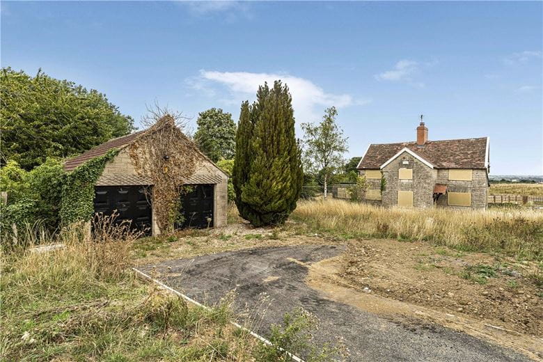 4 bedroom cottage, Queen Camel, Yeovil BA22 - Available