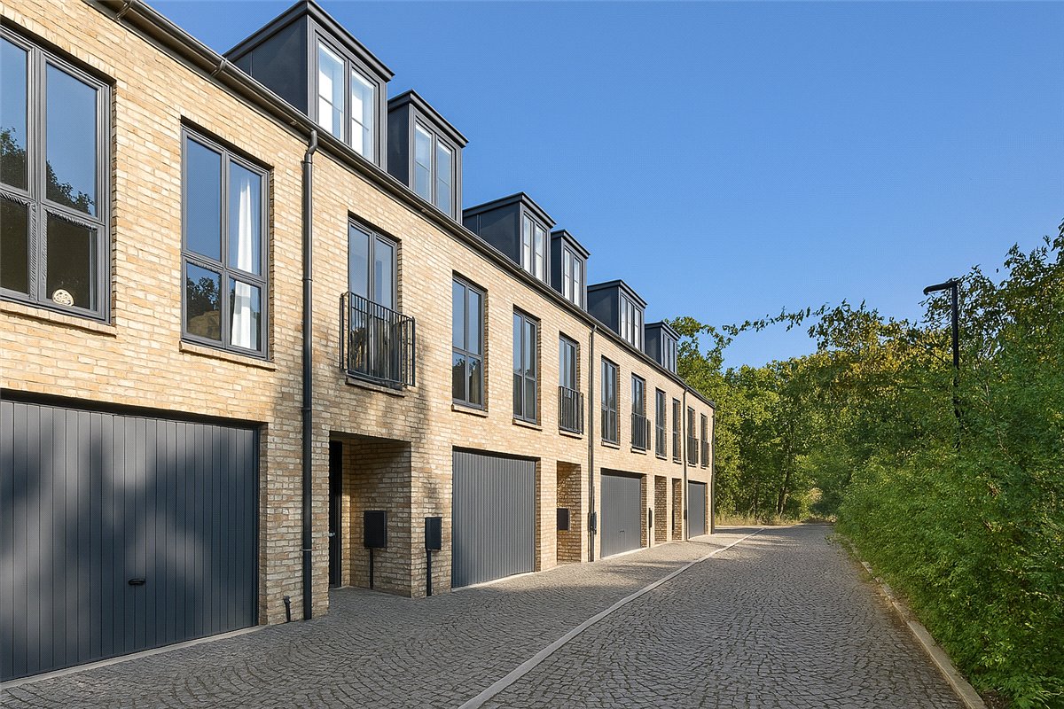 4 bedroom house, Baynhams Drive, Oxford OX2 - Sold