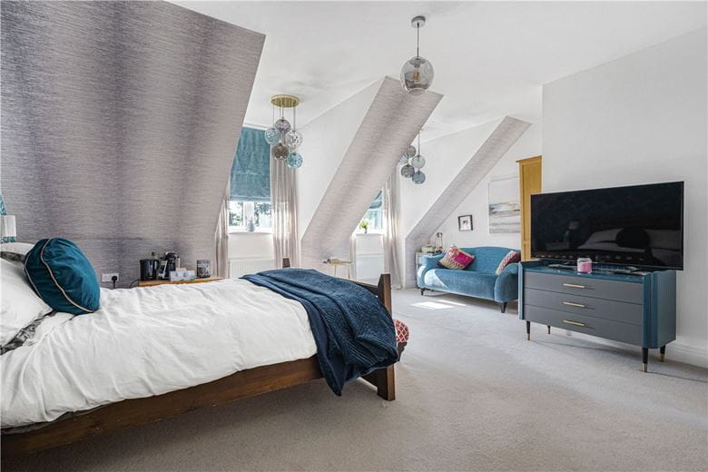 4 bedroom house, Baynhams Drive, Oxford OX2 - Sold