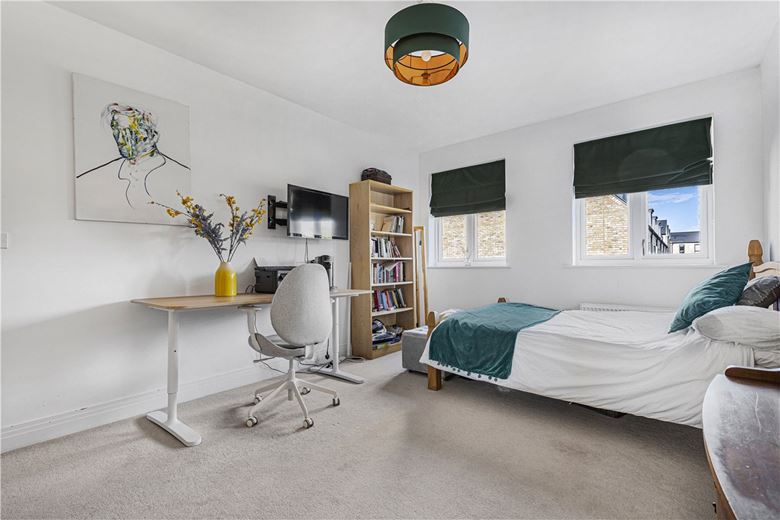 4 bedroom house, Baynhams Drive, Oxford OX2 - Sold