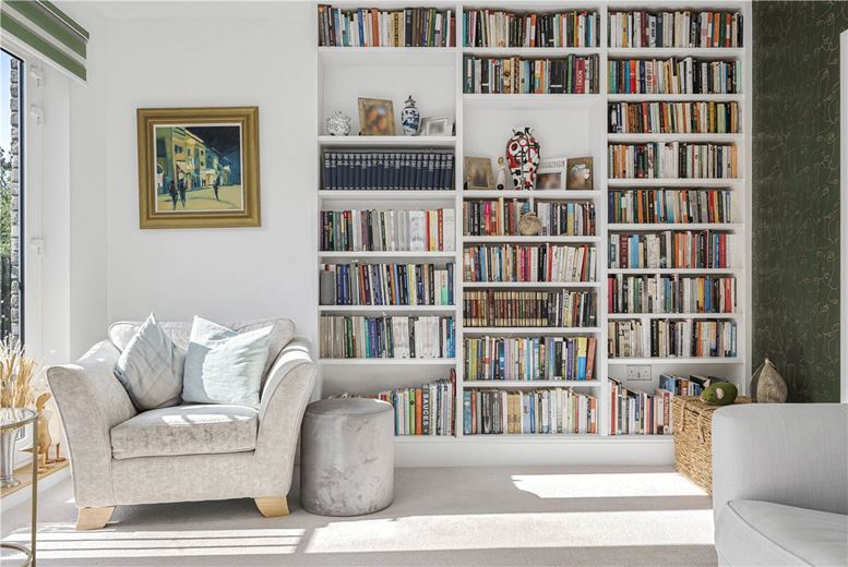 4 bedroom house, Baynhams Drive, Oxford OX2 - Sold