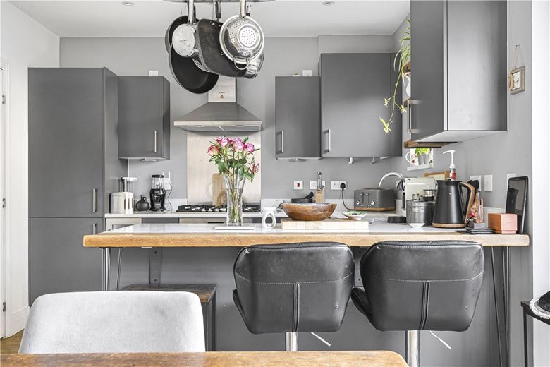 4 bedroom house, Baynhams Drive, Oxford OX2 - Sold