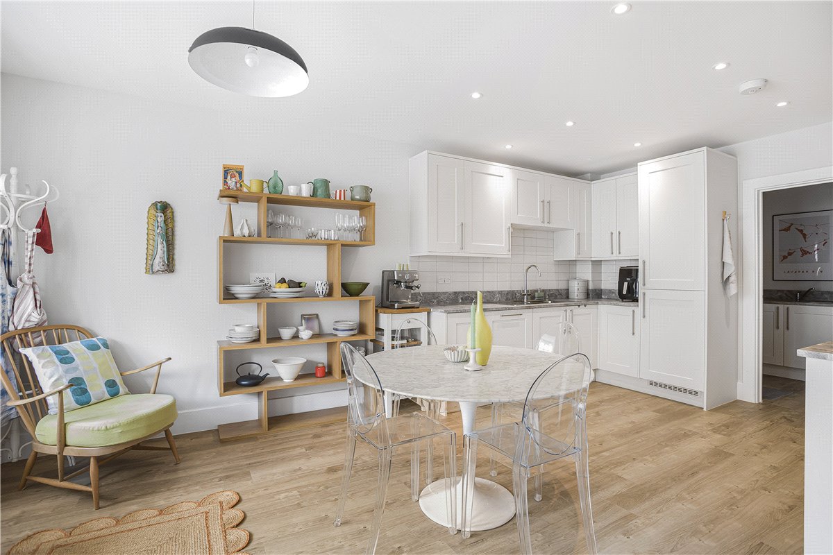 4 bedroom house, Olivers Close, Long Hanborough OX29 - Sold STC