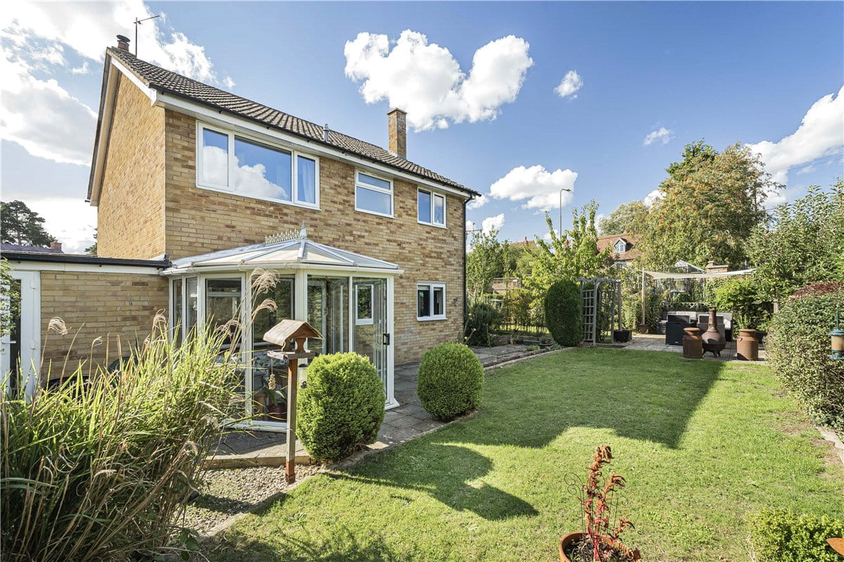 4 bedroom house, Bellamy Close, Southmoor OX13 - Available