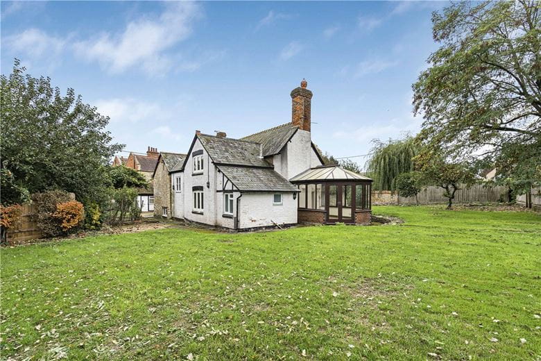 5 bedroom cottage, Valley Road, Finmere MK18 - Available