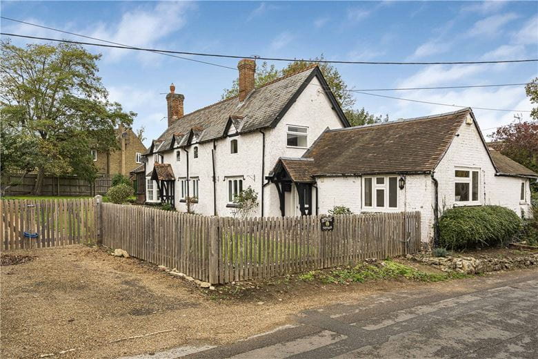 5 bedroom cottage, Valley Road, Finmere MK18 - Available