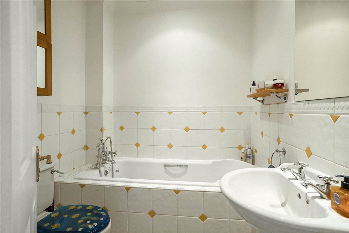 4 bedroom house, Merrivale Square, Oxford OX2 - Available