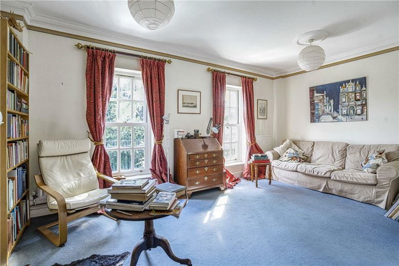 4 bedroom house, Merrivale Square, Oxford OX2 - Available