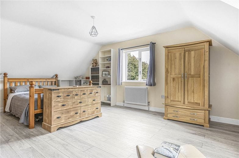 4 bedroom , Bayswater Farm Road, Headington OX3 - Available