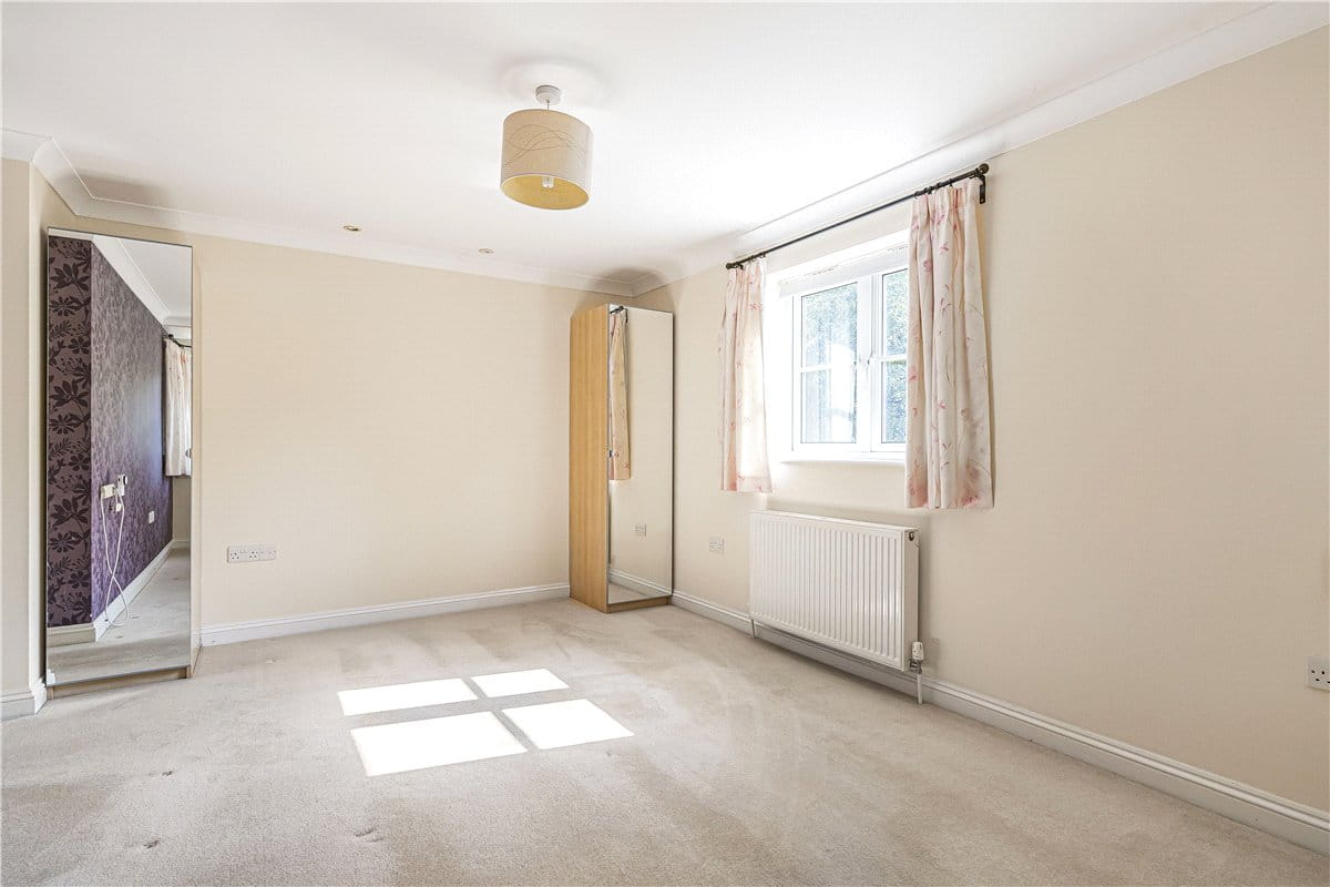 4 bedroom house, Poppy Close, Yarnton OX5 - Available