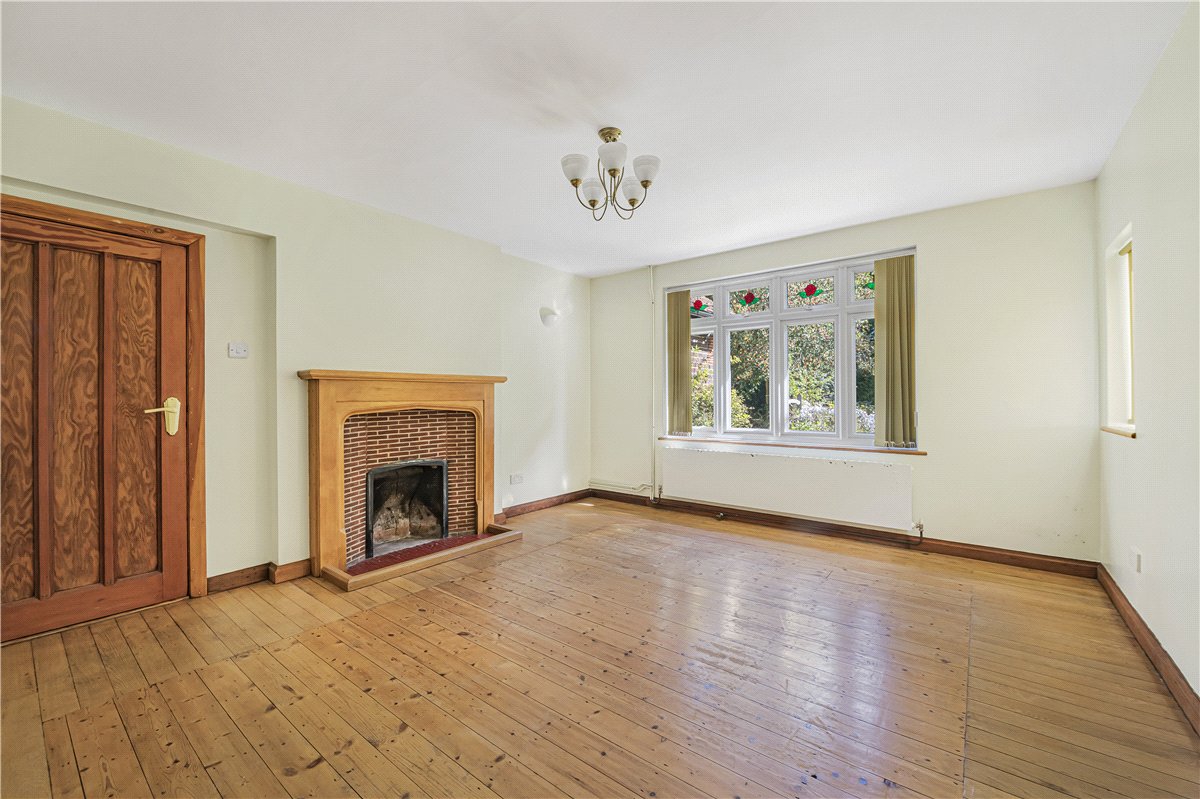 7 bedroom house, Tye Lane, Walberton BN18 - Available