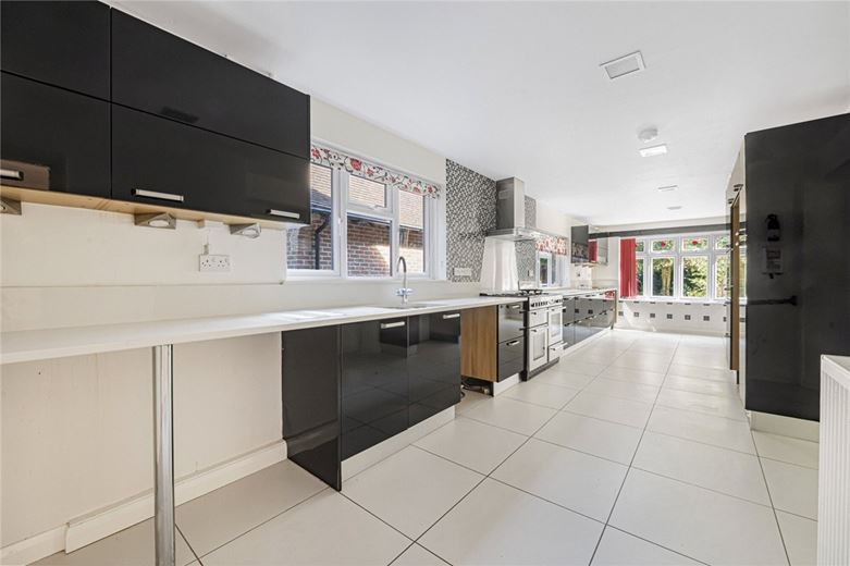 7 bedroom house, Tye Lane, Walberton BN18 - Available