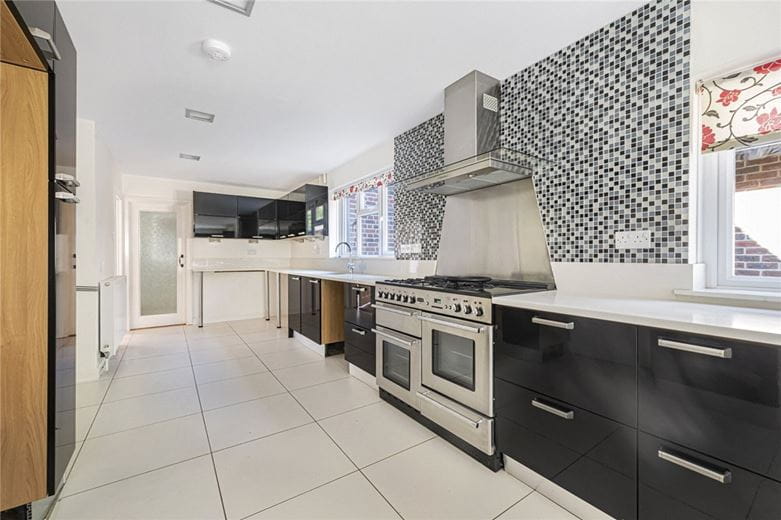 7 bedroom house, Tye Lane, Walberton BN18 - Available