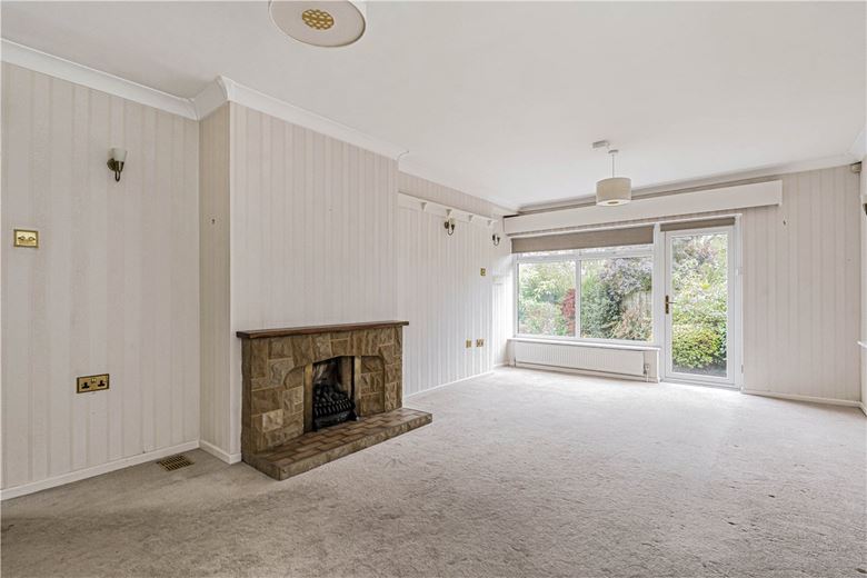 3 bedroom bungalow, Darnford Lane, Lichfield WS14 - Available