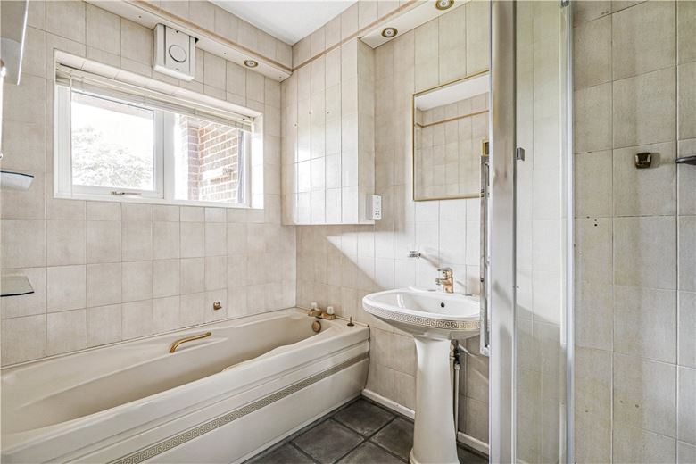 3 bedroom bungalow, Darnford Lane, Lichfield WS14 - Available