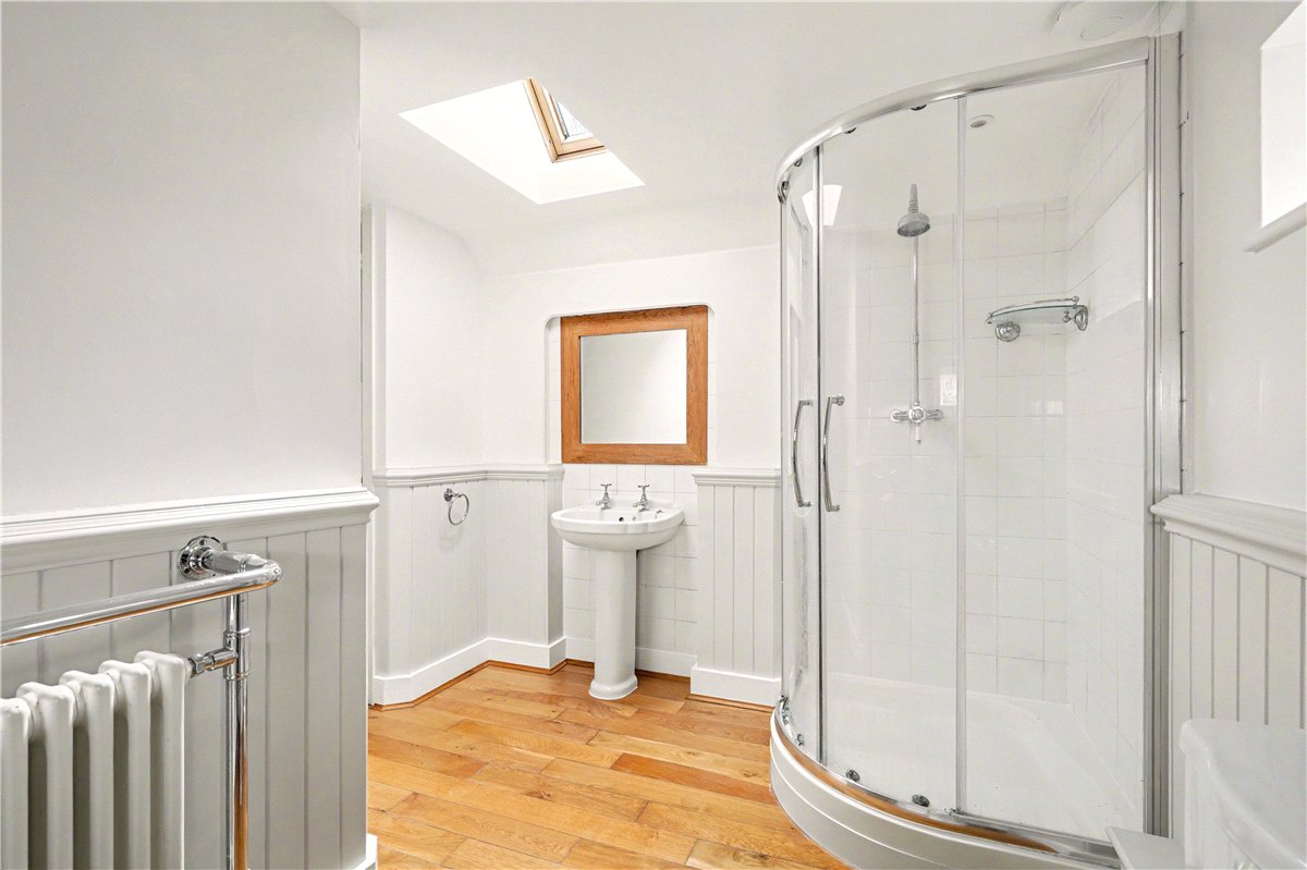 4 bedroom cottage, Lower Hartwell, Aylesbury HP17 - Available