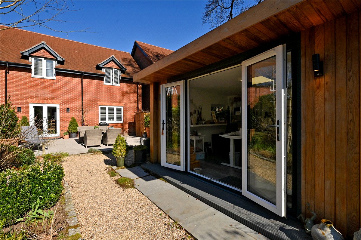 3 bedroom house, Besselsleigh, Abingdon OX13 - Available