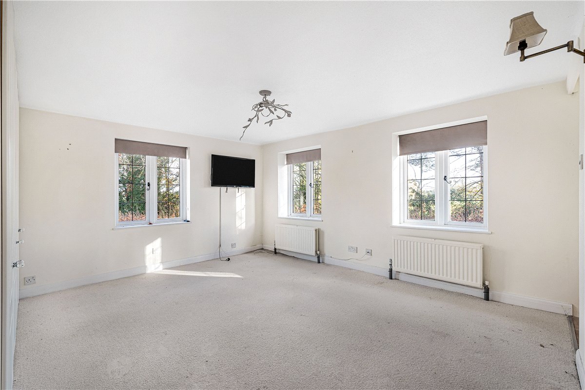 5 bedroom house, Tortington, Arundel BN18 - Available