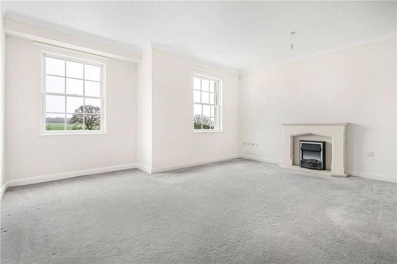 3 bedroom house, Ford Road, Tortington BN18 - Available