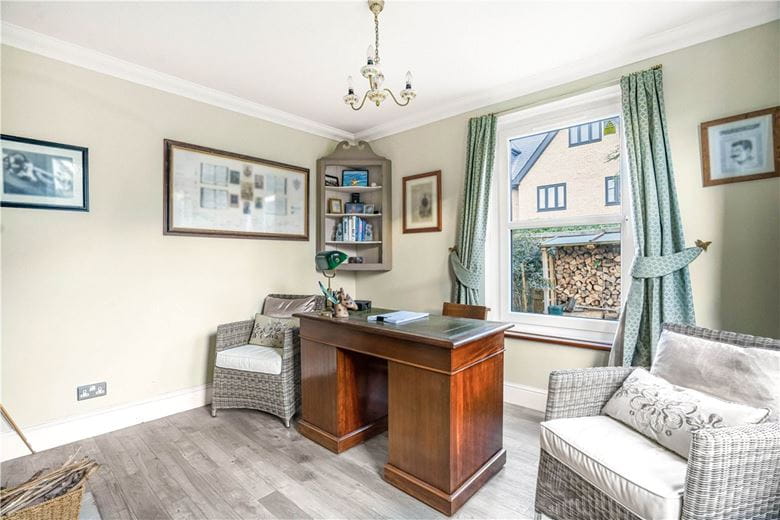 6 bedroom , Eynsham Road, Botley OX2 - Available