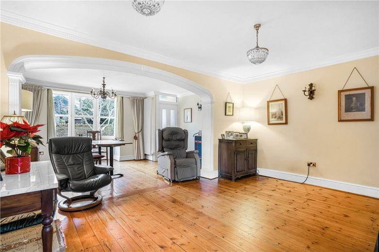 6 bedroom , Eynsham Road, Botley OX2 - Available