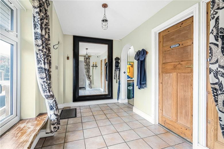 6 bedroom , Eynsham Road, Botley OX2 - Available