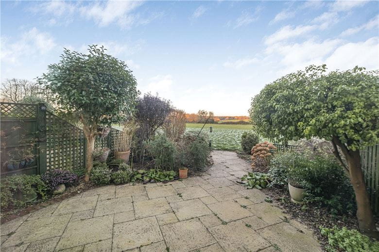 3 bedroom house, Tortington Manor, Ford Road BN18 - Available