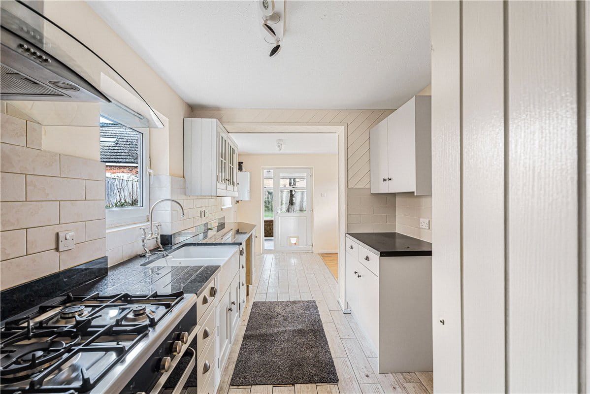 4 bedroom house, Chorefields, Kidlington OX5 - Available