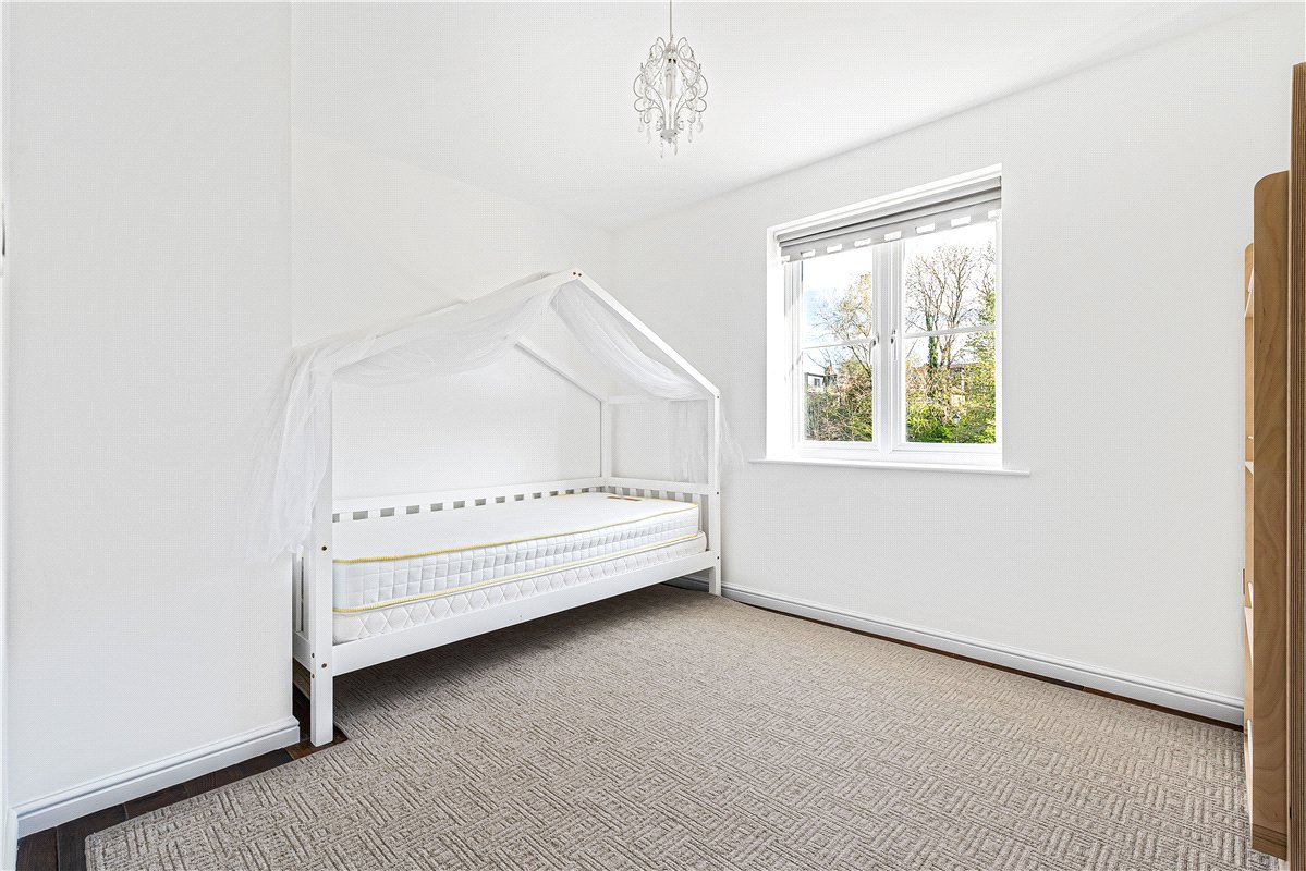 2 bedroom flat, Clear Water Place, Oxford OX2 - Available