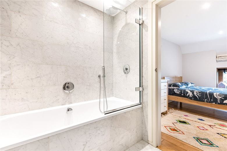 5 bedroom , Back Way, Great Haseley OX44 - Available