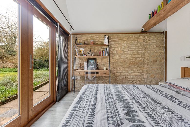 5 bedroom , Back Way, Great Haseley OX44 - Available