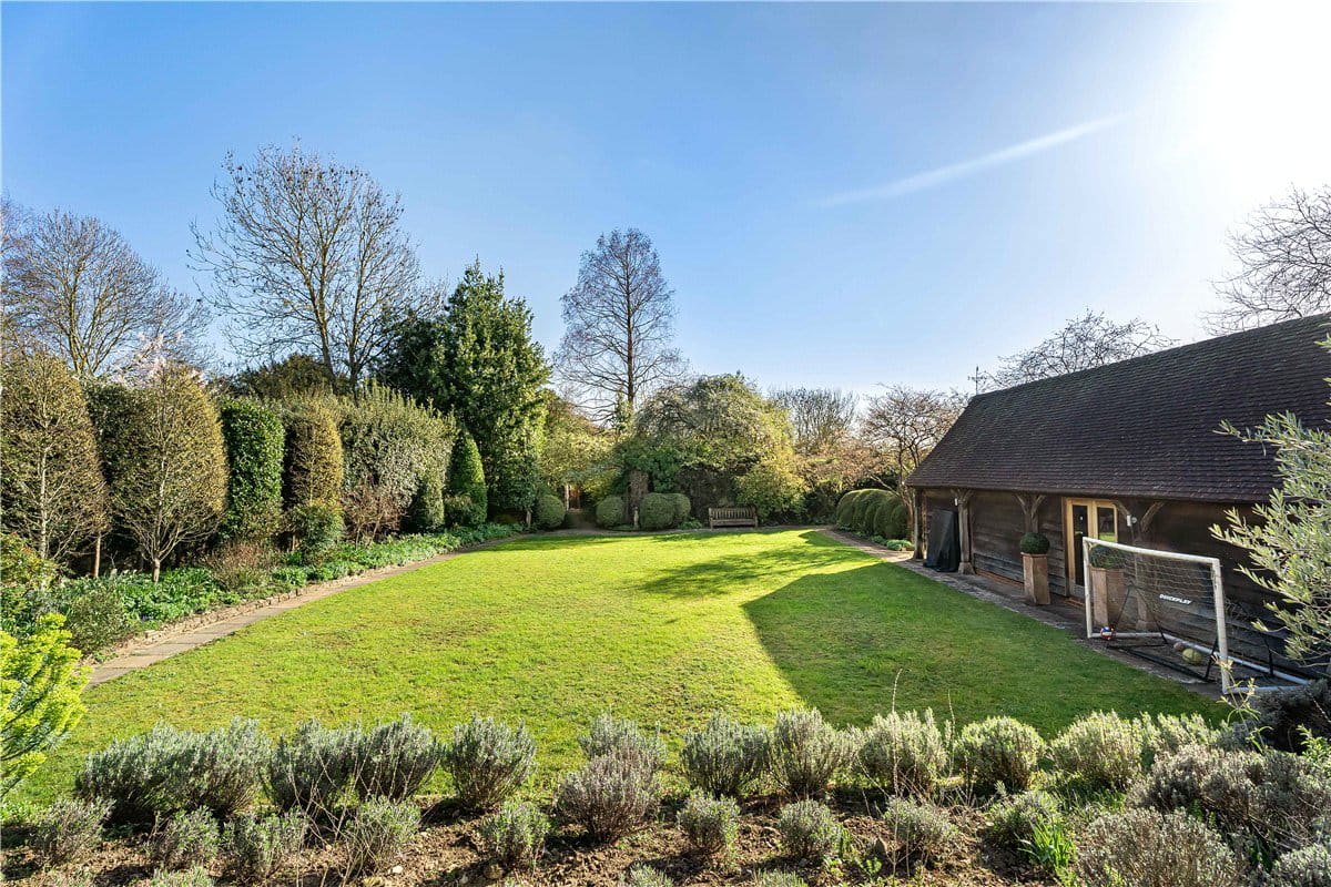 5 bedroom , Back Way, Great Haseley OX44 - Available