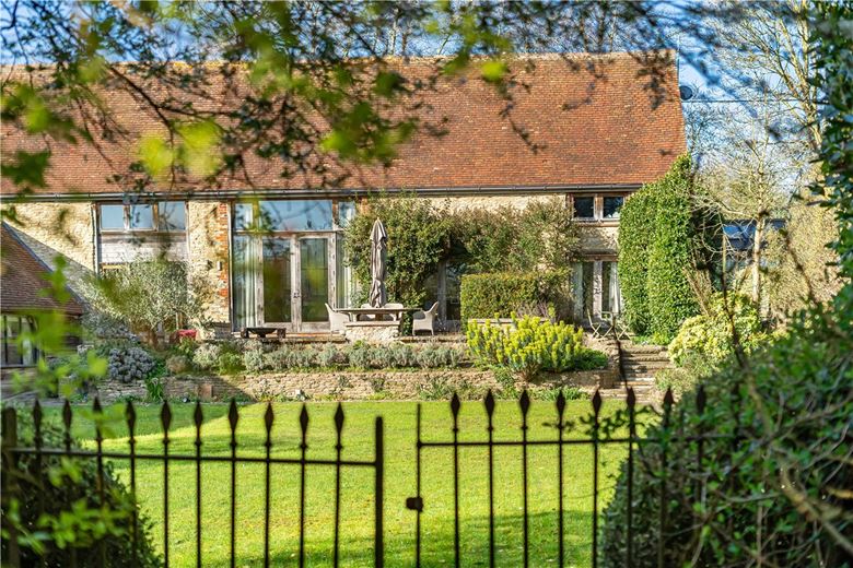 5 bedroom , Back Way, Great Haseley OX44 - Available