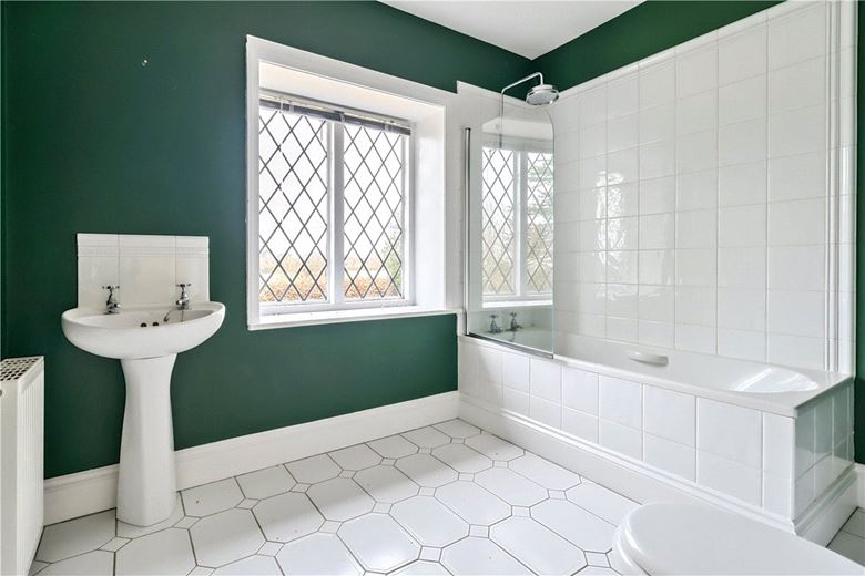 4 bedroom house, Tye Lane, Walberton BN18 - Available