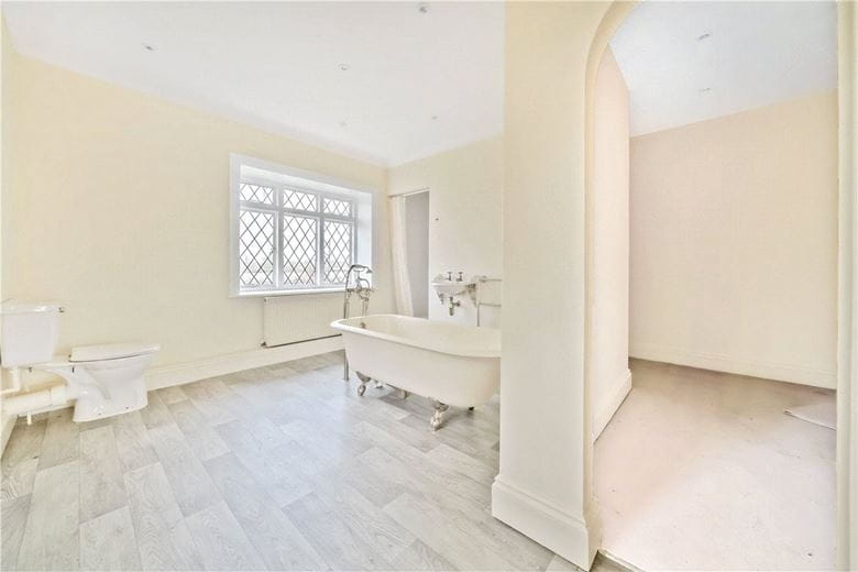 4 bedroom house, Tye Lane, Walberton BN18 - Available