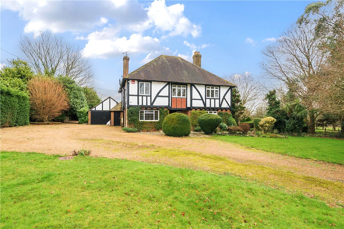 4 bedroom house, Tye Lane, Walberton BN18 - Available