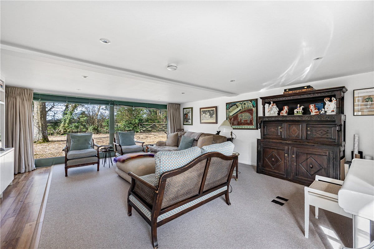 4 bedroom house, Weston-on-the-Green, Bicester OX25 - Available