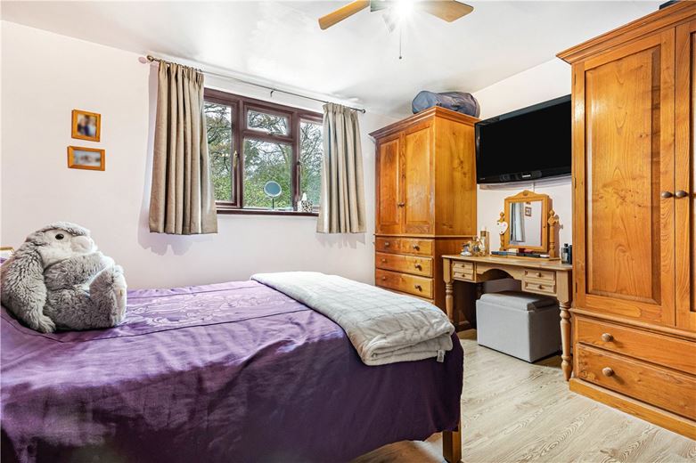 6 bedroom development plot, Oakley Wood, Benson OX10 - Available