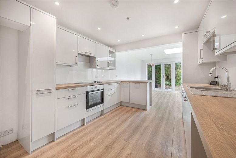 3 bedroom bungalow, Yapton Lane, Walberton BN18 - Available