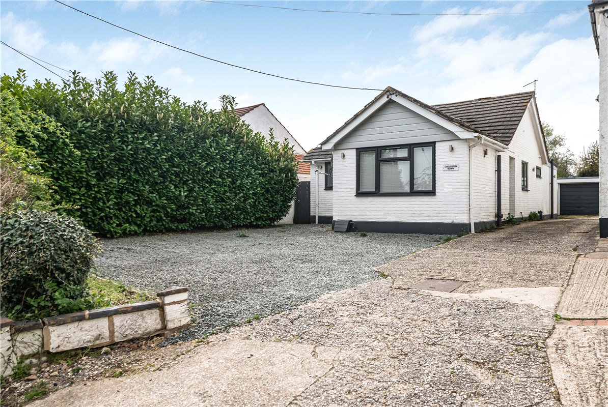 3 bedroom bungalow, Yapton Lane, Walberton BN18 - Available