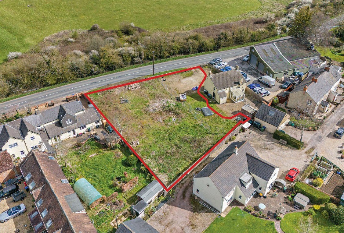 0.29 acres Land, Land At Laceys House, South Of B4042 SN15 - Available